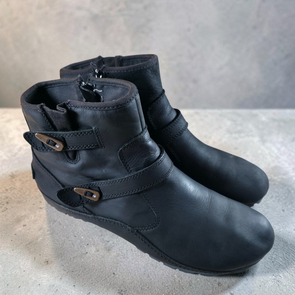 Merrell Women's Haven Duo Triple Black Leather Waterproof Zip Boots Size 9.5